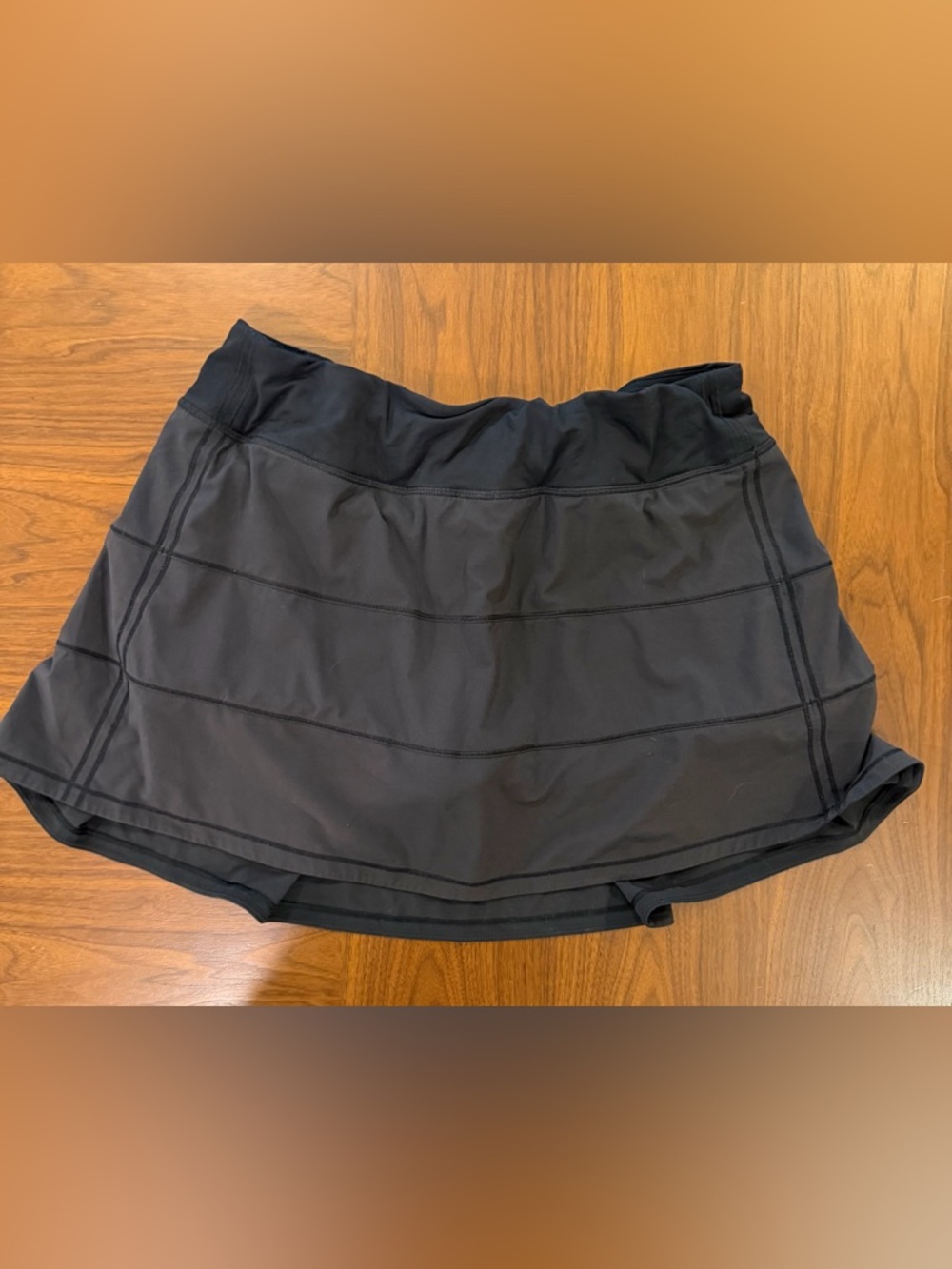Lululemon Black Active Skort with Subtle Tiered Seams Size 10